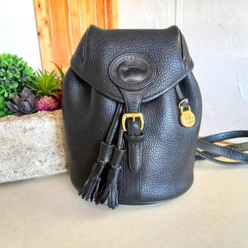 Dooney & Bourke, Elite, All Black, AWL, Drawstring Back Pack 1995-1997.
